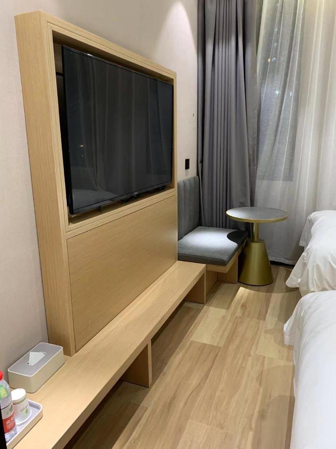 Meego Smart Select Hotel Шанхай Экстерьер фото